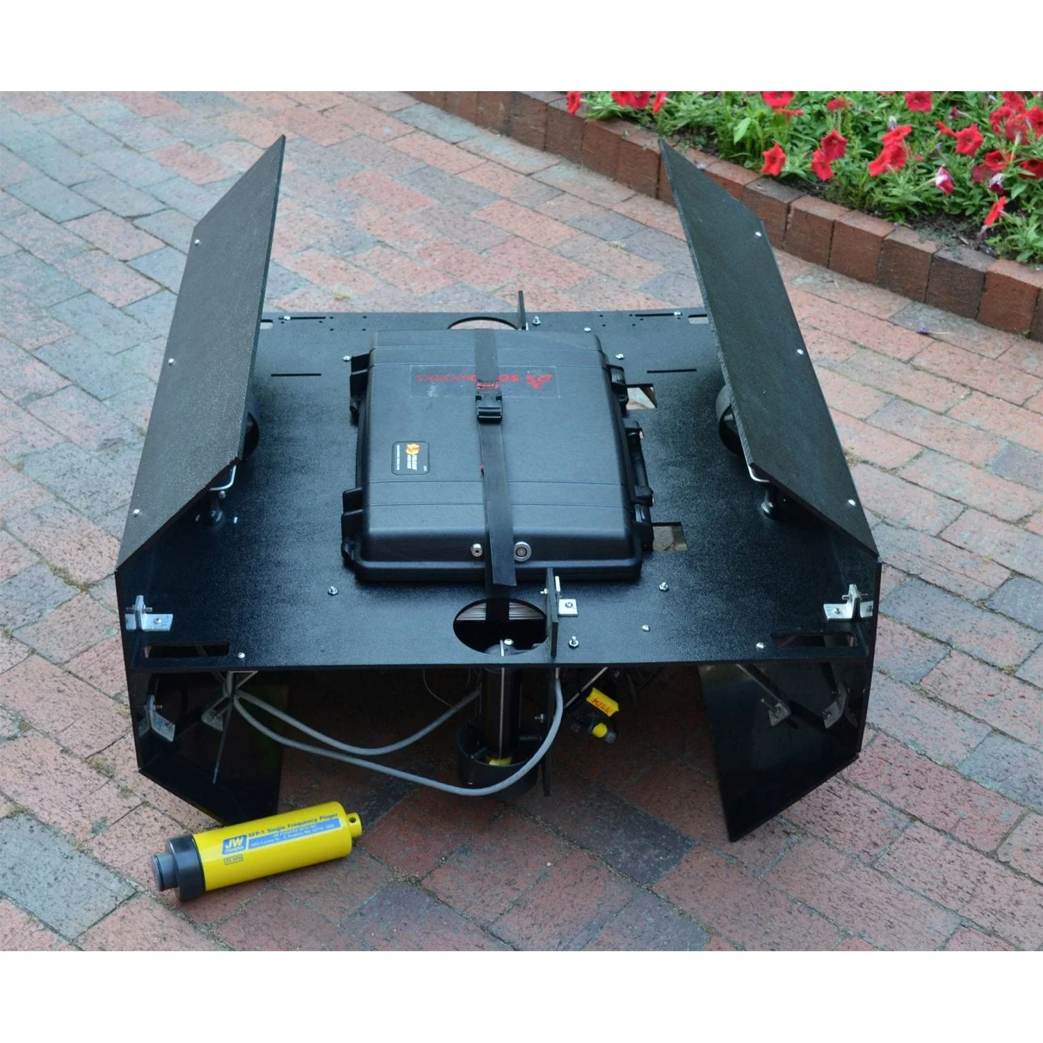 JW Fishers MLFP-1 Multi Low-Frequency Pinger - Image 4