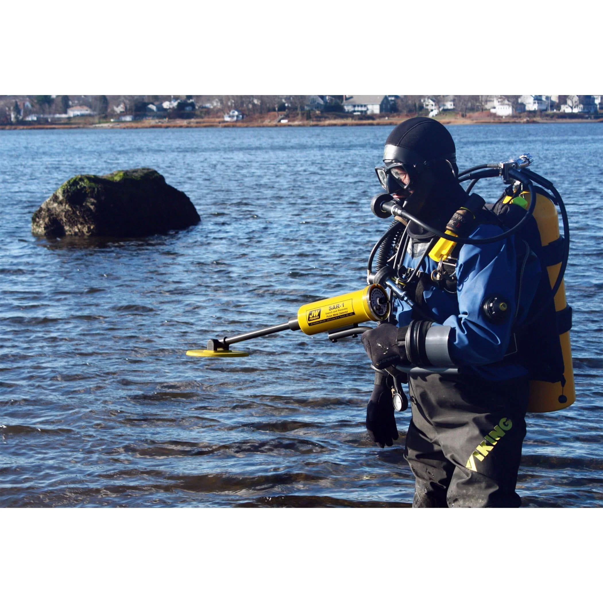 JW Fishers SAR-1 Search and Recovery Underwater Metal Detector with 8" Coil - Image 5