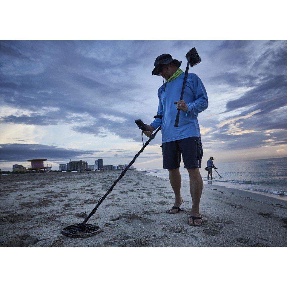 Minelab Equinox 800 Metal Detector with Free 6" Coil - Image 14