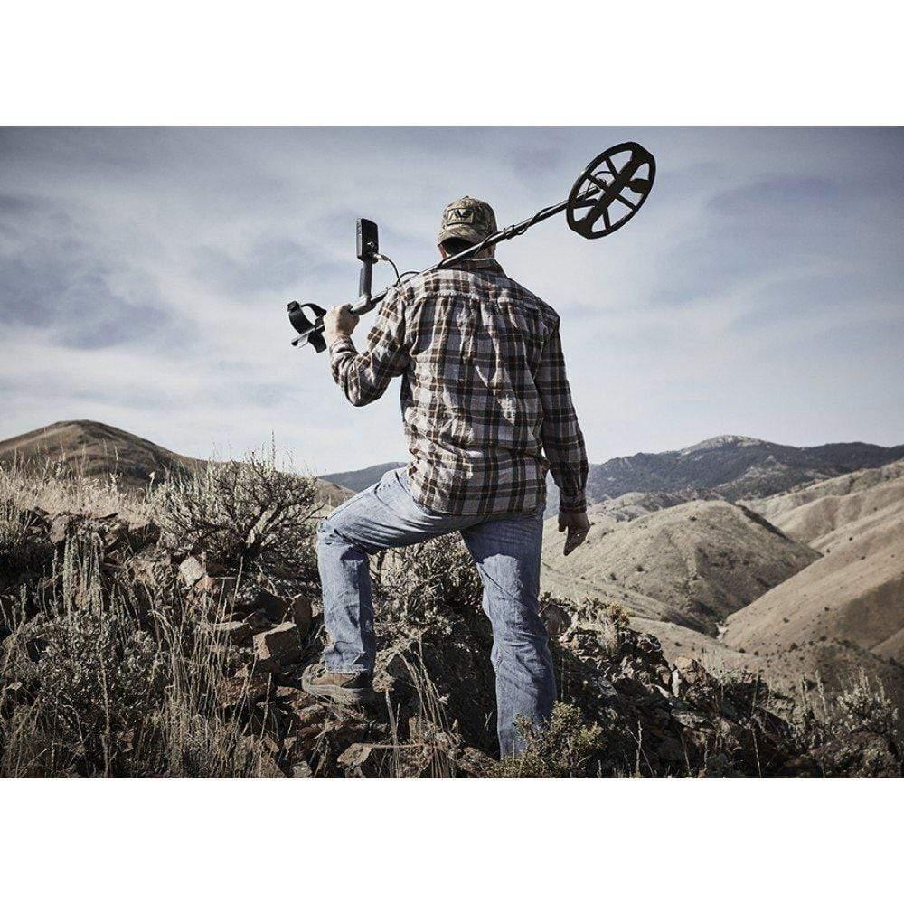 Minelab Equinox 800 Metal Detector with Free 6" Coil - Image 15