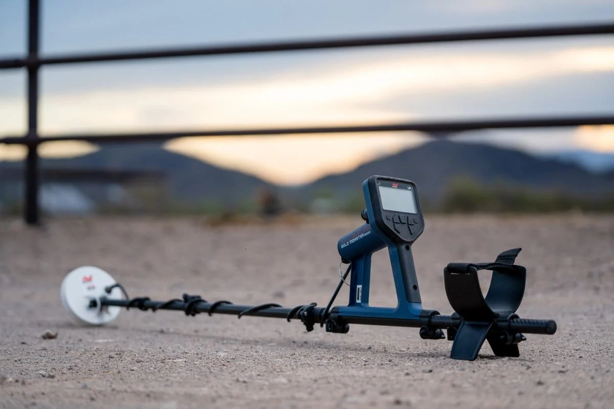 Minelab Gold Monster 2000 Gold Metal Detector - Image 13