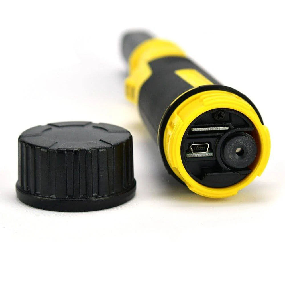 Nokta PulseDive 2-in-1 Scuba Detector and Pinpointer - Yellow - Image 12